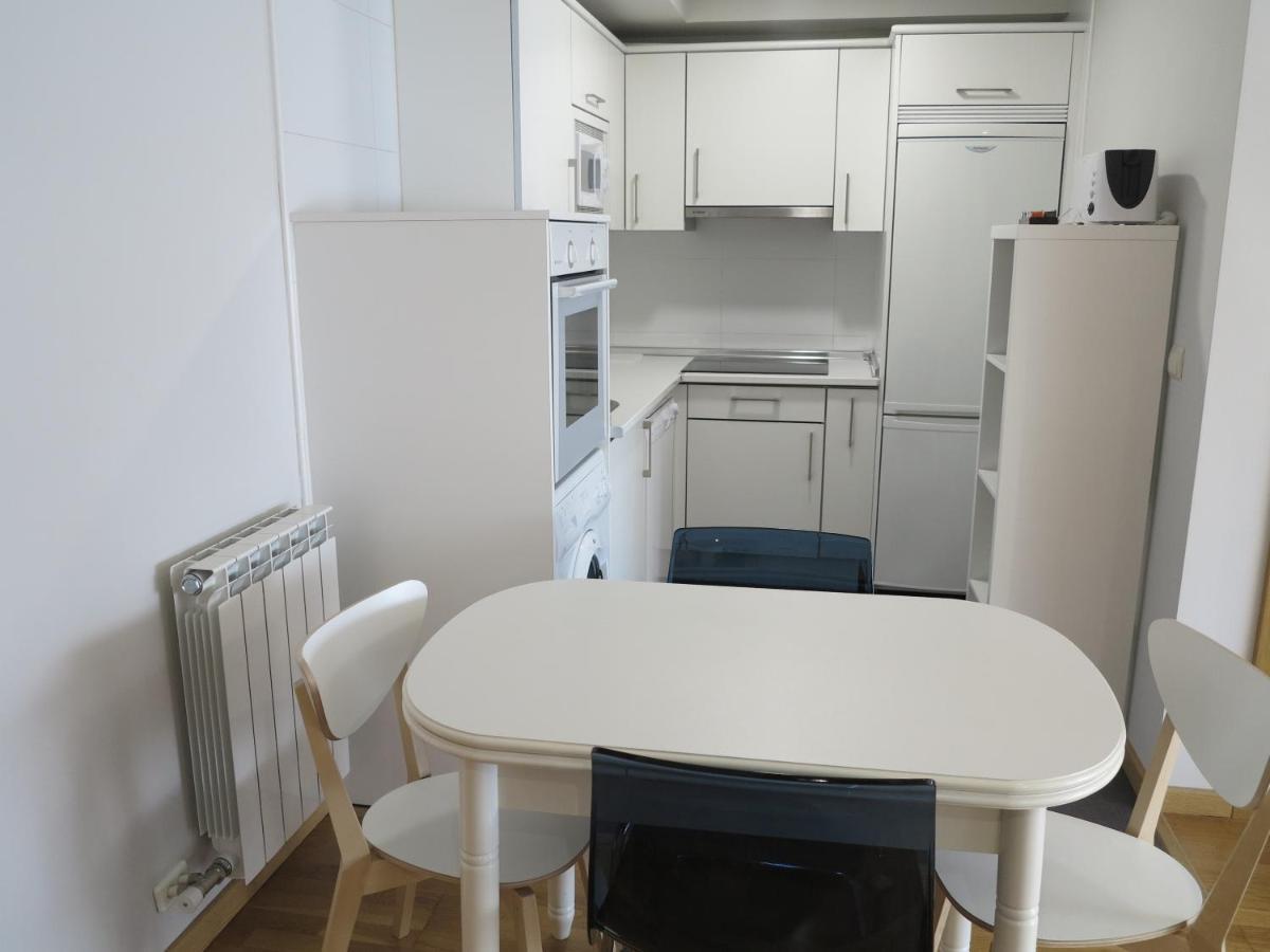Tudela Balcon De Bardenas Apartment Luaran gambar